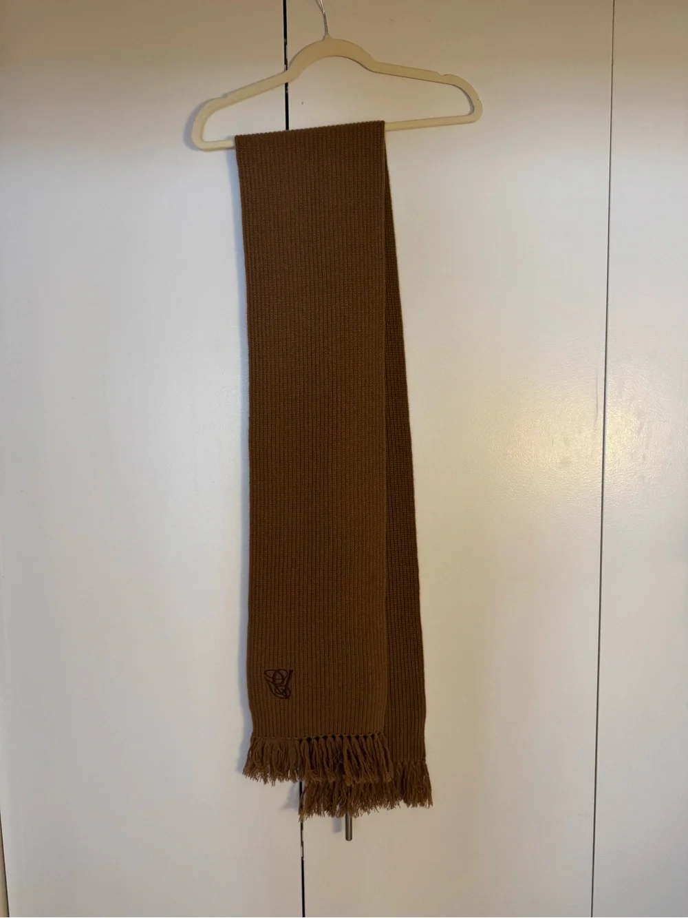 NWT Valentino Brown Knit scarf